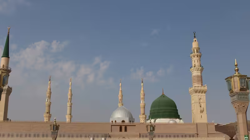 The green dome and minarets of the Prophet’s Mosque in Madinah